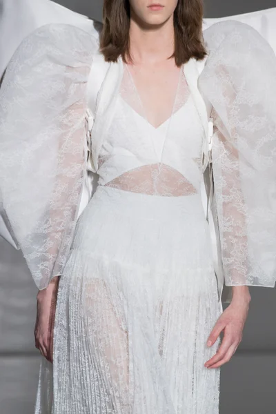 Look 36